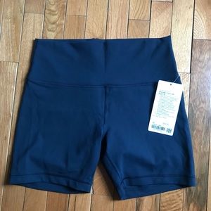 Lululemon Wunder Train Shorts